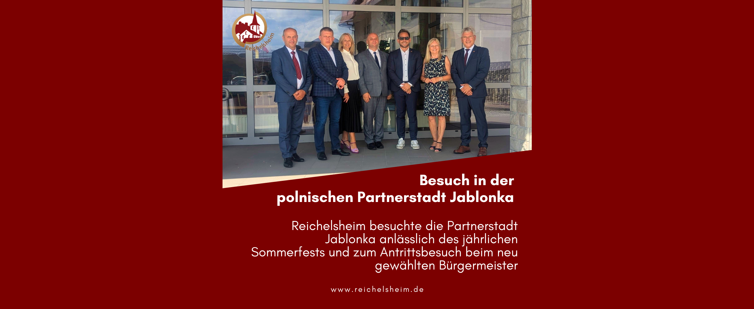 Zweigeteilte Übersicht. Auf der unteren Hälfte ist der Titel des Artikels zu lesen. Auf der oberen Hälfte ist ein zum Artikel passendes Bild platziert.