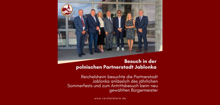 Zweigeteilte Übersicht. Auf der unteren Hälfte ist der Titel des Artikels zu lesen. Auf der oberen Hälfte ist ein zum Artikel passendes Bild platziert.