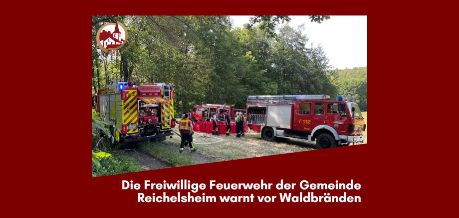 Die Feuerwehren Brensbach und Reichelsheim befüllen mit ihren Tanklöschfahrzeugen einen Faltbehälter mit Wasser, der am 5. Juni als Pufferspeicher bei den Löscharbeiten bei einem Waldbrand zwischen Böllstein und Brensbach diente